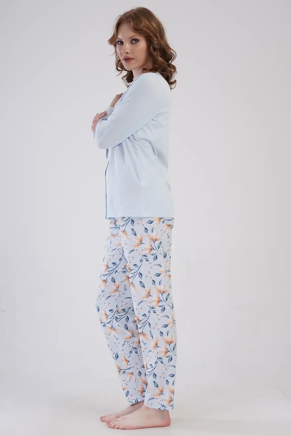  Kadın Büyük Beden Açık Maci Çiçek Desenli Düğmeli Uzun Kollu Pijama Takım