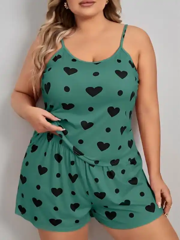 Yeşil Kalp Desen Pamuklu Büyük Beden Şortlu Pijama Takımı