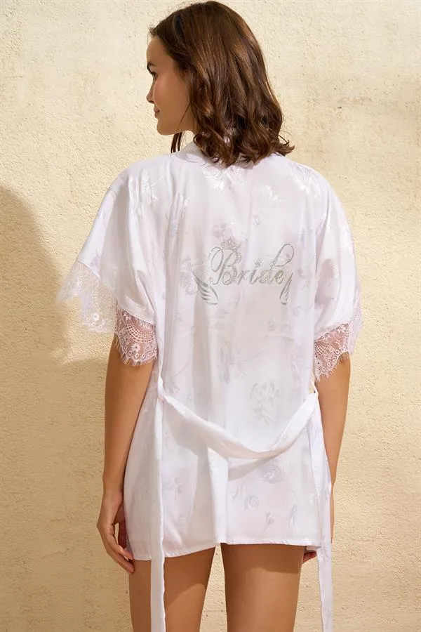 Beyaz Saten Bride Baskılı Dantelli Balensiz Desteksiz Dolgusuz Kadın Sabahlık Bralet Sütyen Şort 3lü Takım