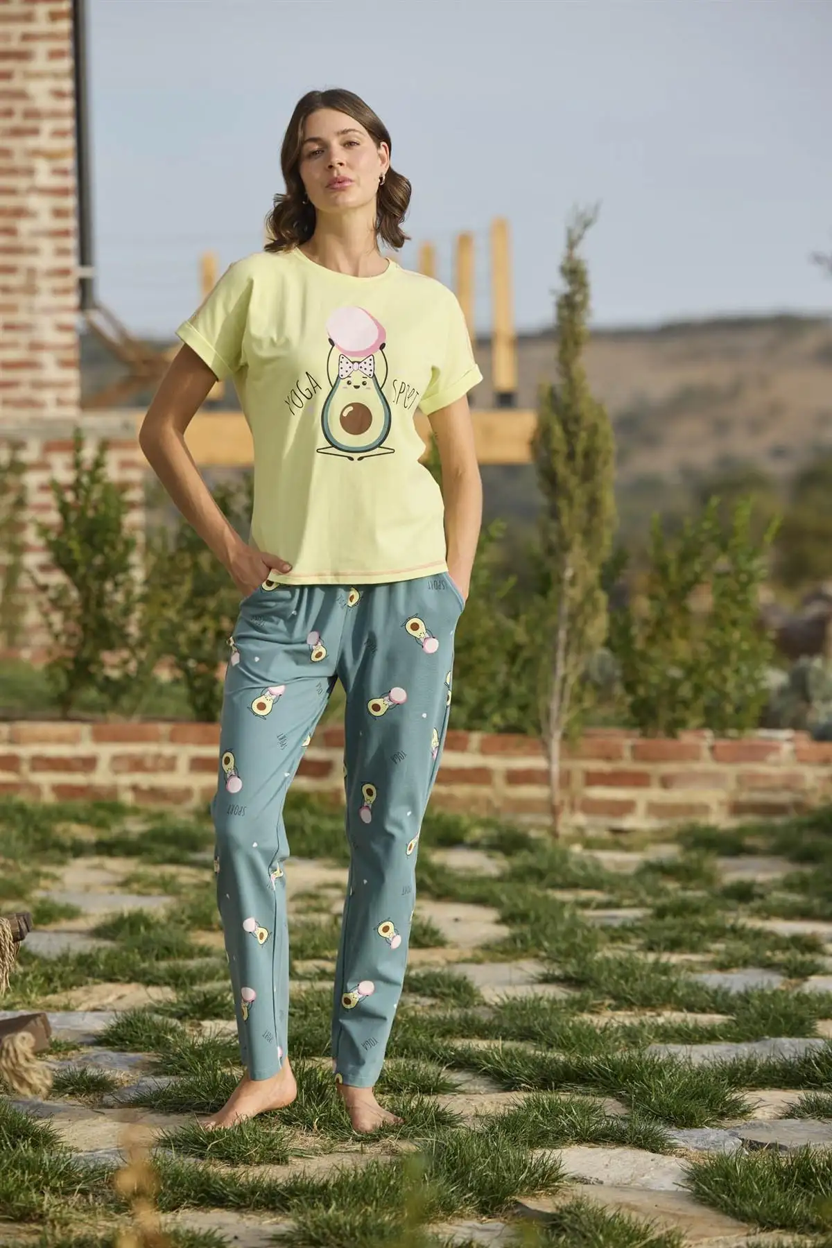 Desenli ve Baskılı Yoga Sport Pijama Takımı