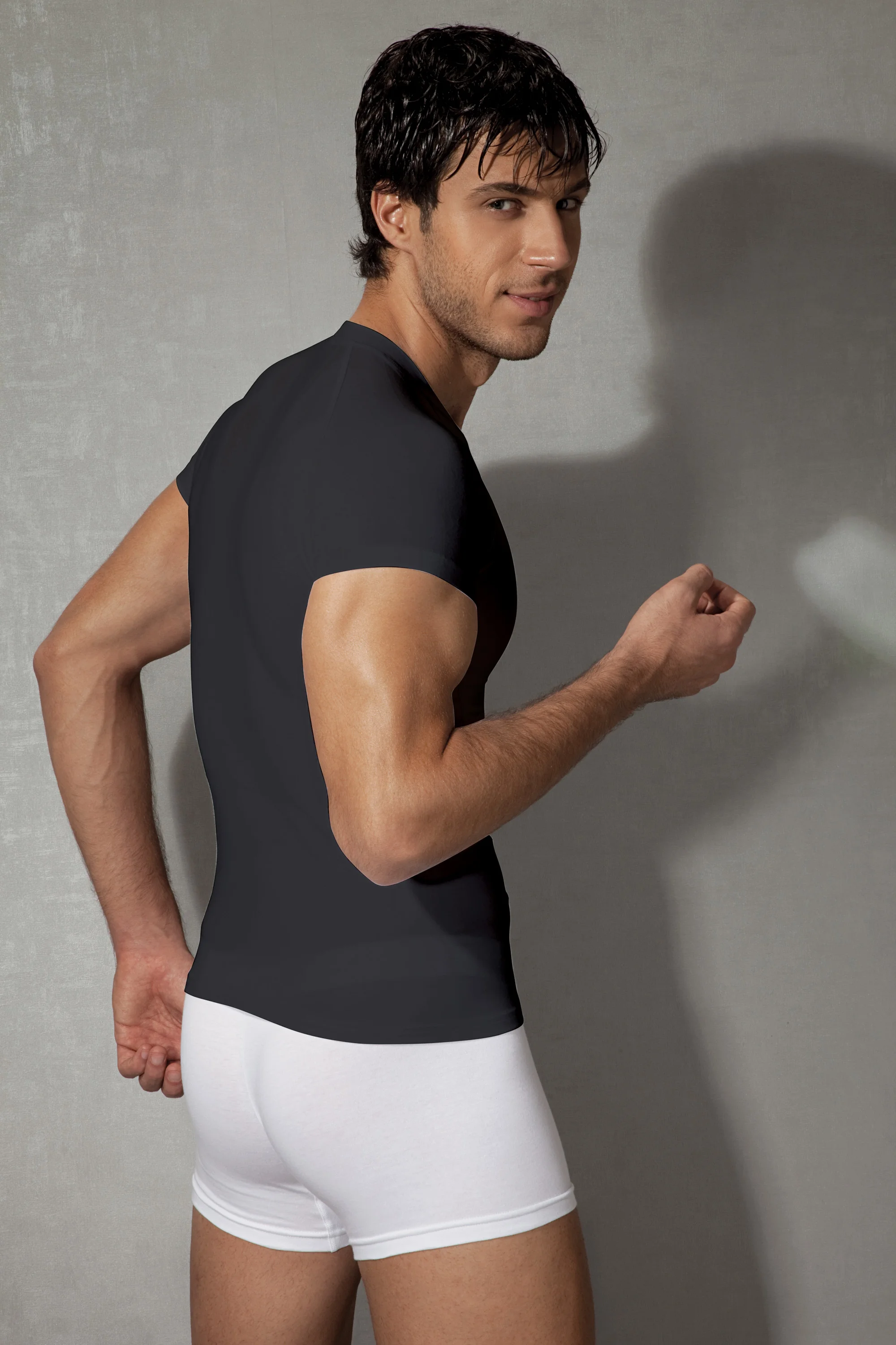 Erkek Modal Pamuk Siyah Slim Fit Kısa Kollu Sıfır Yaka Tişört