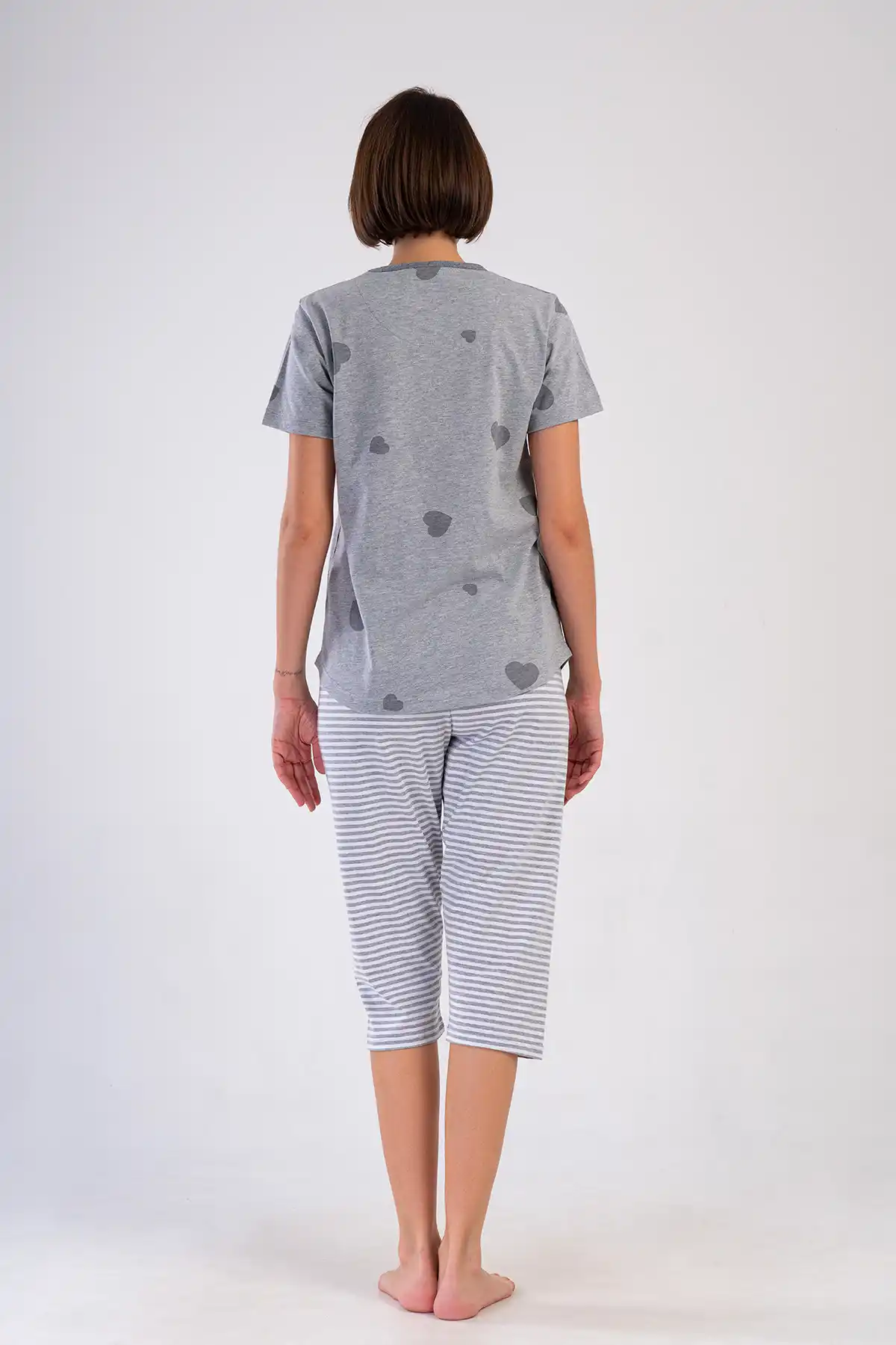 Kadın Büyük Beden Süprem Melanj Gri Desenli Çizgili Kapri Pijama Takım