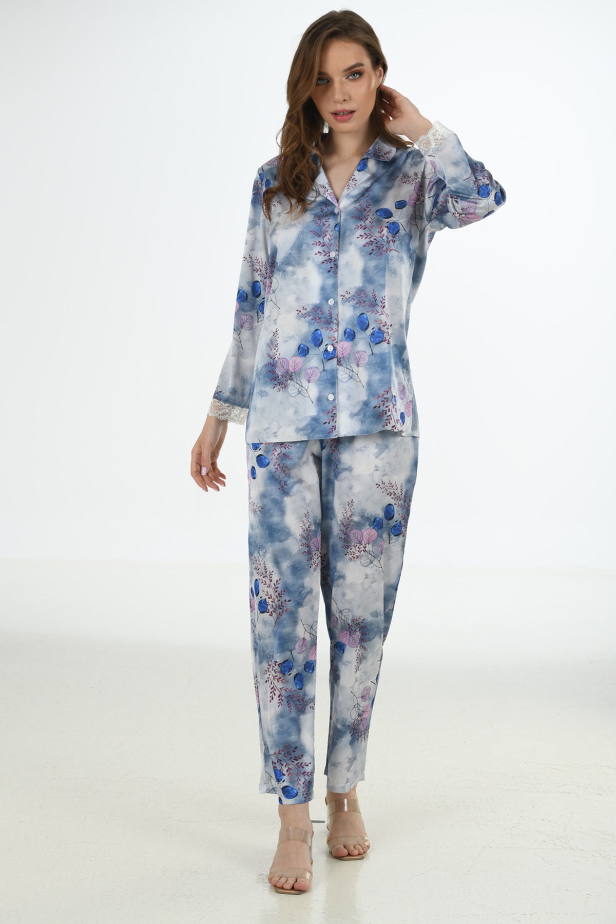Kadın Desenli Dantel Detaylı Uzun Kollu Saten Pijama Takımı
