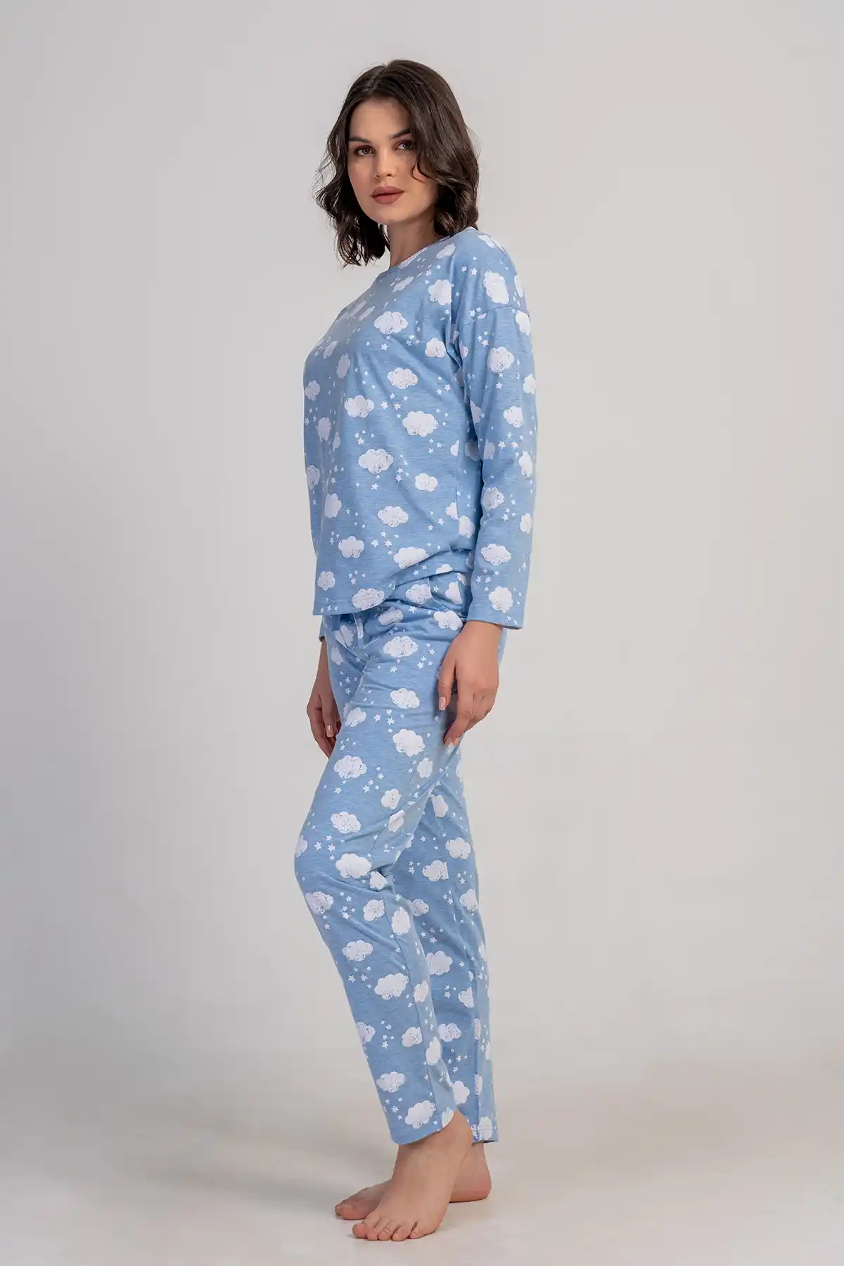 Kadın Süprem Mavi Bulut Desenli Cepli Uzun Kollu Pijama Takımı