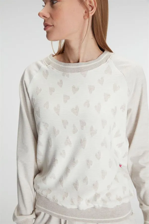 Krem Rengi Pamuklu Kalp Desenli Uzun Kollu Kadın Pijama Takımı 