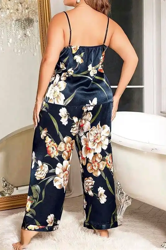 Lacivert Saten İp Askılı Çiçek Desenli Kadın 2 li Pijama Takımı