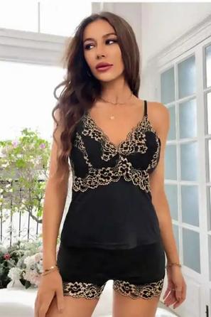Arias Closet Dantel İşlemeli Siyah İnce Askılı Saten Şortlu Takım
