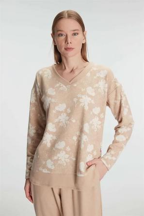 Bej Jakarlı Uzun Kollu V Yaka Kadın Pijama Takımı