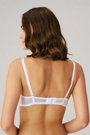 Beyaz Balenli Desteksiz Dolgusuz Askıları Çıkarılabilir Yaka Detaylı Kadın Tişört Sütyeni