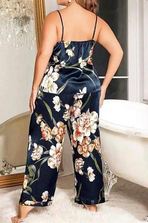 Lacivert Saten İp Askılı Çiçek Desenli Kadın 2 li Pijama Takımı