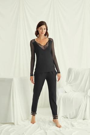 Sırtı Dekolteli Tüllü ve Dantelli Siyah Pijama Takımı
