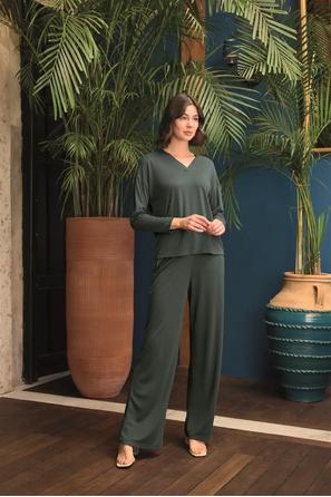 Uzun Kollu V Yaka Yeşil Pijama Takımı