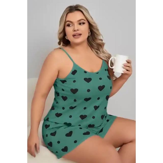 Yeşil Kalp Desen Pamuklu Büyük Beden Şortlu Pijama Takımı Yeşil Kalp Desen Pamuklu Büyük Beden Şortlu Pijama Takımı