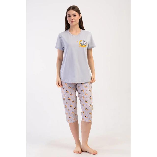 Kadın Büyük Beden Süprem Gri Panda Desenli Kısa Kollu Kapri Pijama Takım Kadın Büyük Beden Süprem Gri Panda Desenli Kısa Kollu Kapri Pijama Takım