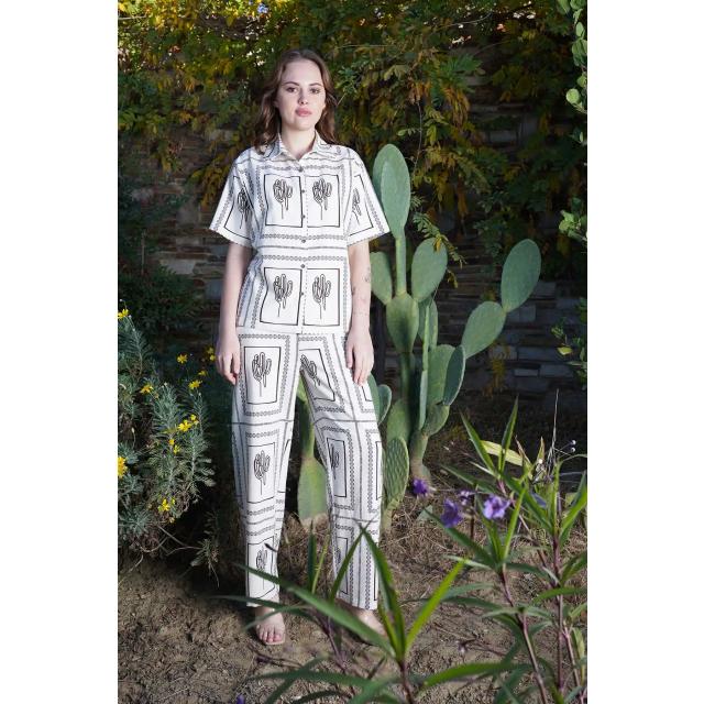 Kadın Kıbrıs Keten Beyaz Kısa Kol Cepli Gömlek Pijama Takım Kadın Kıbrıs Keten Beyaz Kısa Kol Cepli Gömlek Pijama Takım