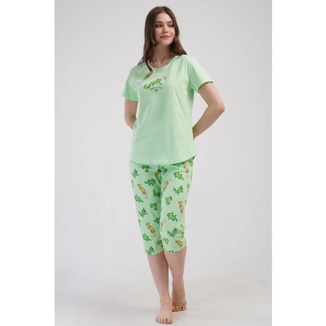 Kadın Süprem Açık Yeşil Desenli Kısa Kollu Kapri Pijama Takım Kadın Süprem Açık Yeşil Desenli Kısa Kollu Kapri Pijama Takım