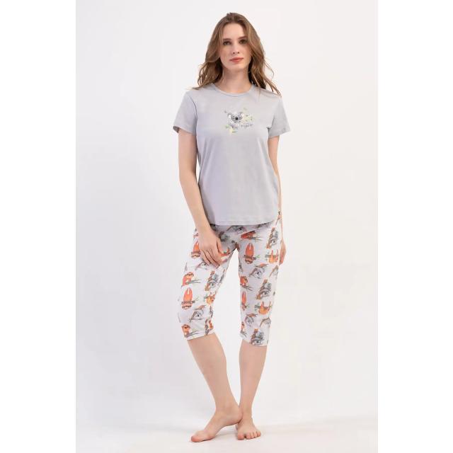 Kadın Süprem Gri Hayvan Desenli Kısa Kollu Kapri Pijama Takım Kadın Süprem Gri Hayvan Desenli Kısa Kollu Kapri Pijama Takım