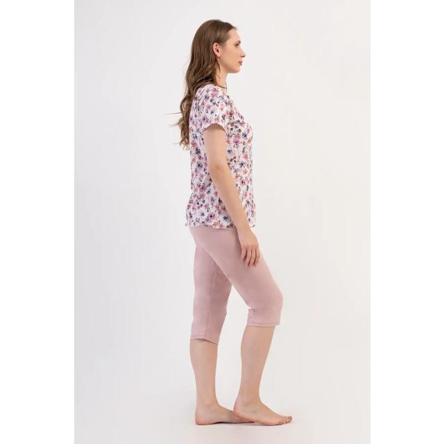 Kadın Süprem Pembe Çiçek Desenli Önü Düğmeli Kapri Pijama Takım