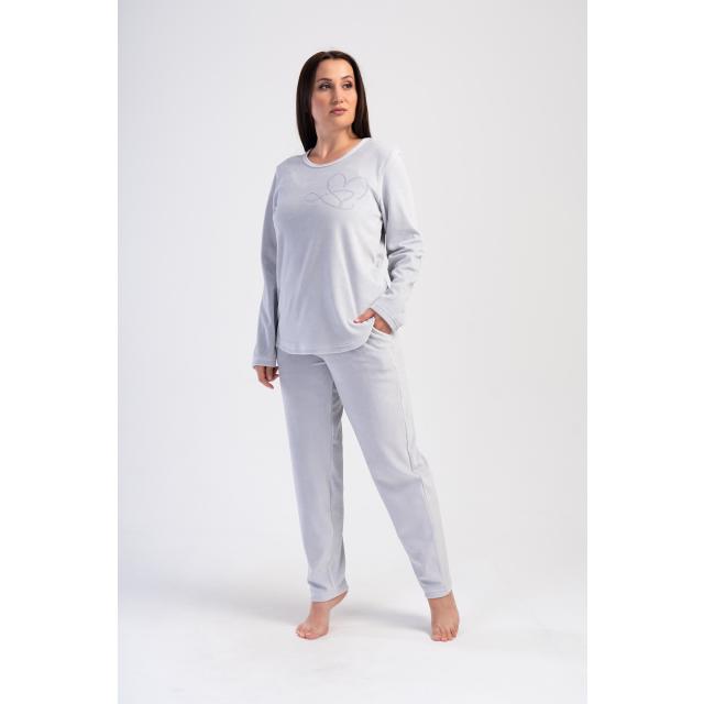 Kadın Taş Rengi Kadife Büyük Beden O Yaka Uzun Kol Cepli Pijama Takım Kadın Taş Rengi Kadife Büyük Beden O Yaka Uzun Kol Cepli Pijama Takım