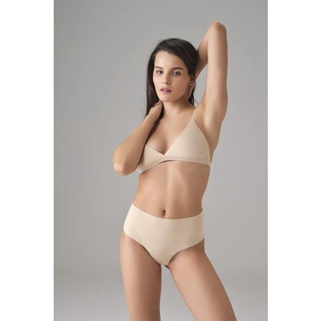 Kadın Ten Rengi Mikrofiber Dikişsiz Tanga Kadın Ten Rengi Mikrofiber Dikişsiz Tanga