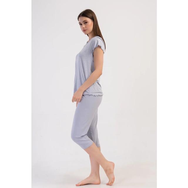 Kadın Viskon Füme Kısa Kollu Kapri Pijama Takım
