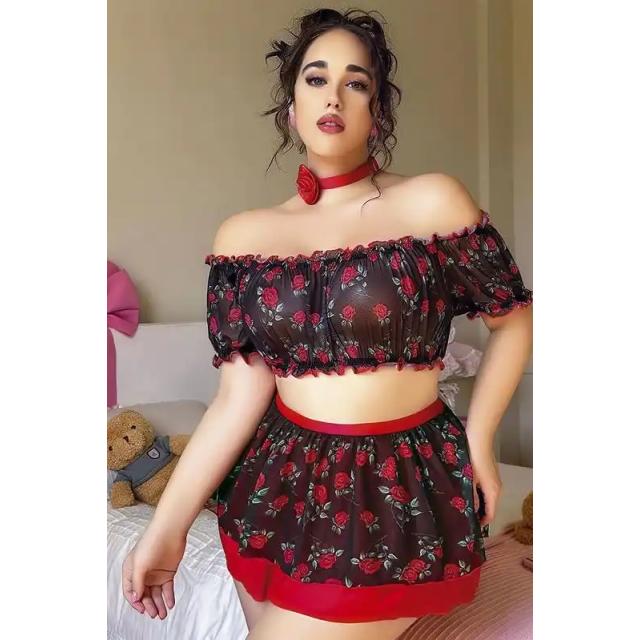 Siyah Tül Gül Desenli Düşük Omuz Kadın Etekli Büstiyer Takımı Siyah Tül Gül Desenli Düşük Omuz Kadın Etekli Büstiyer Takımı